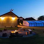 For 5 People By Interhome Vakantiehuis Rusinowo (Slawno)