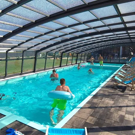 Holiday Home For 5 People By Interhome ルシノボ