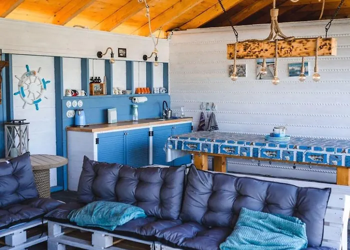 Holiday Home For 5 People By Interhome * ルシノボ