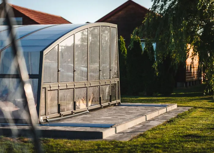 Holiday Home For 5 People By Interhome * ルシノボ